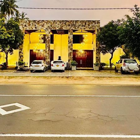 Grand Camellia Hotel Ambalantota Ngoại thất bức ảnh