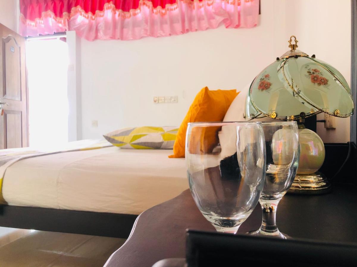 Grand Camellia Hotel Ambalantota Ngoại thất bức ảnh